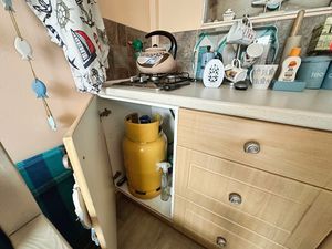 Beach Hut - click for photo gallery